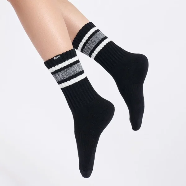 cn-11134207-820l4-mfwd7agtpiq6ae Elite Grip Basketball Performance Socks