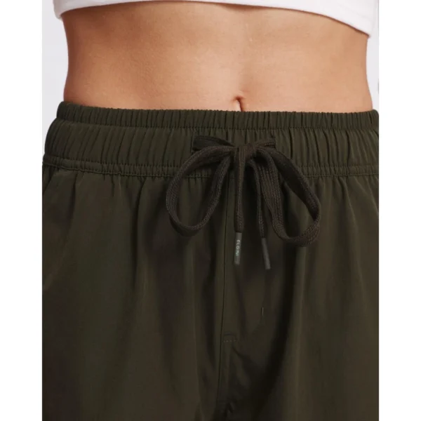 sg-11134201-7rdxq-md4vfroztr9c75 Elgini Performance Training Shorts