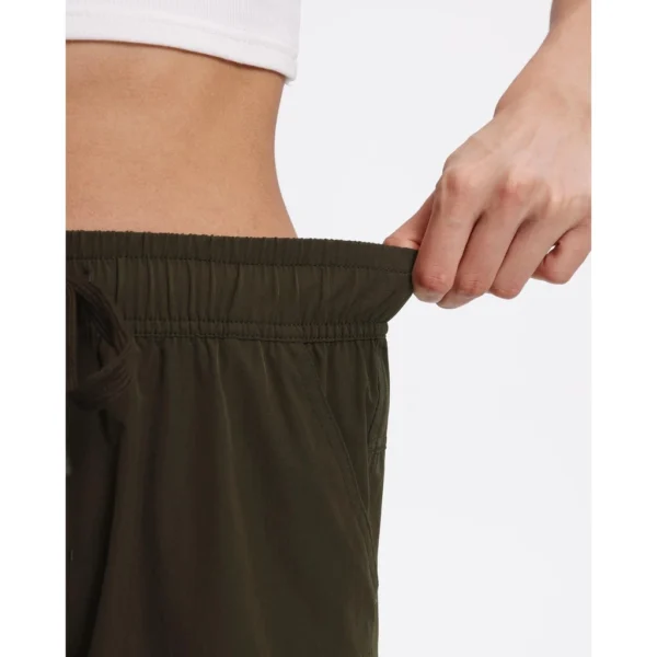 sg-11134201-7rdxw-md4vfqycvdvd94 Elgini Performance Training Shorts