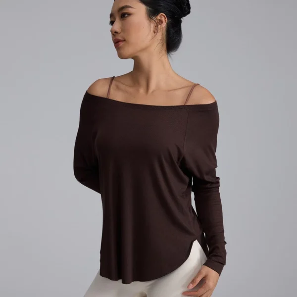 sg-11134201-8261t-mk29xdgpb6rq34 Off Shoulder Relaxed Fit Yoga Top